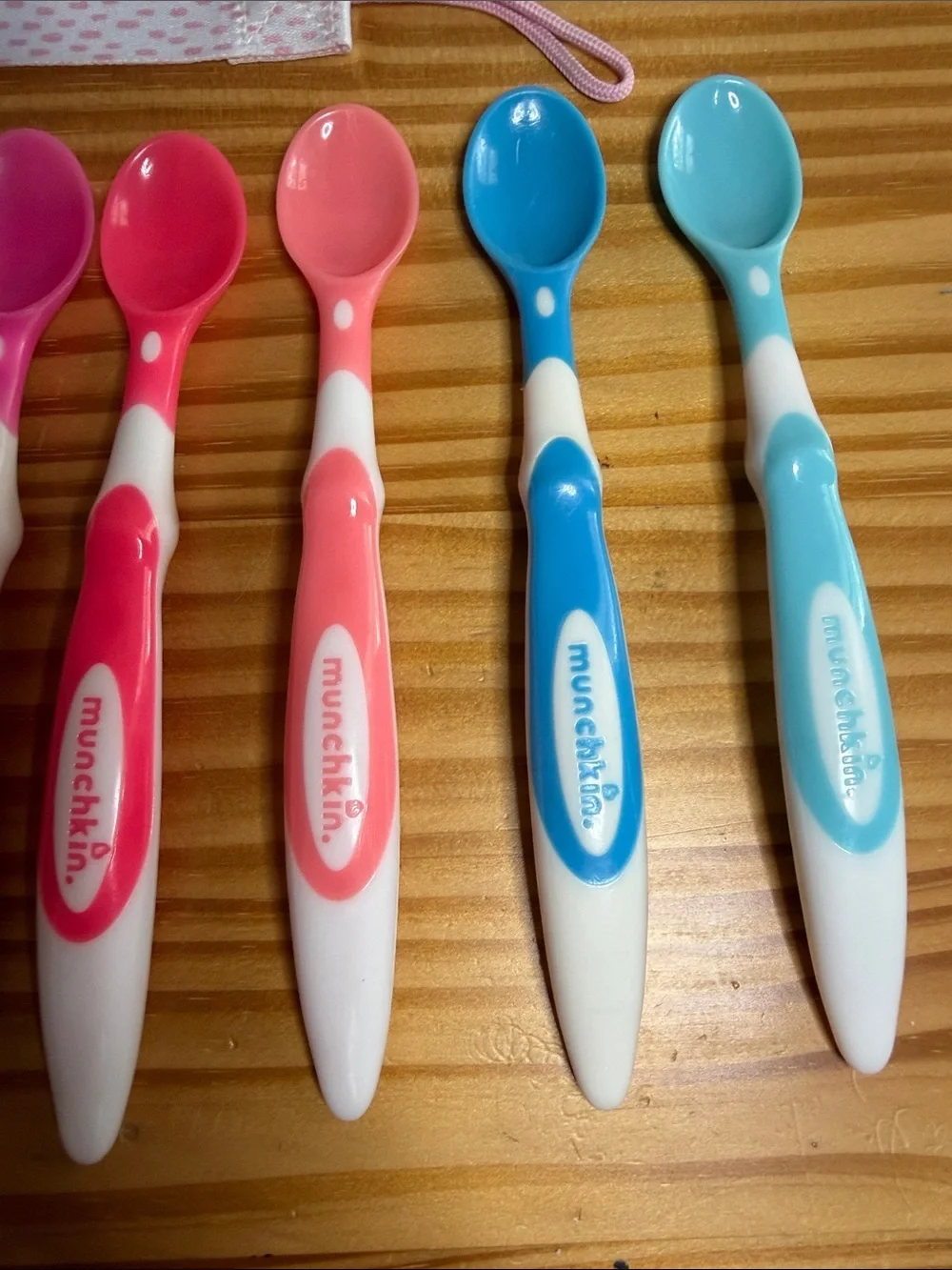 Munchkin Infant Spoons & Fabric Pacifier Clips Holder Bundle (16 Pieces)